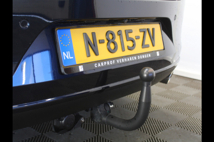 Mazda 3 2.0 e-SkyActiv-G M Hybrid 122 Comfort CLIMATE | CARPLAY | CAMERA | DAB | LED | TREKHAAK | HEAD-UP | STOEL/STUURVERW | LMV | ADAP