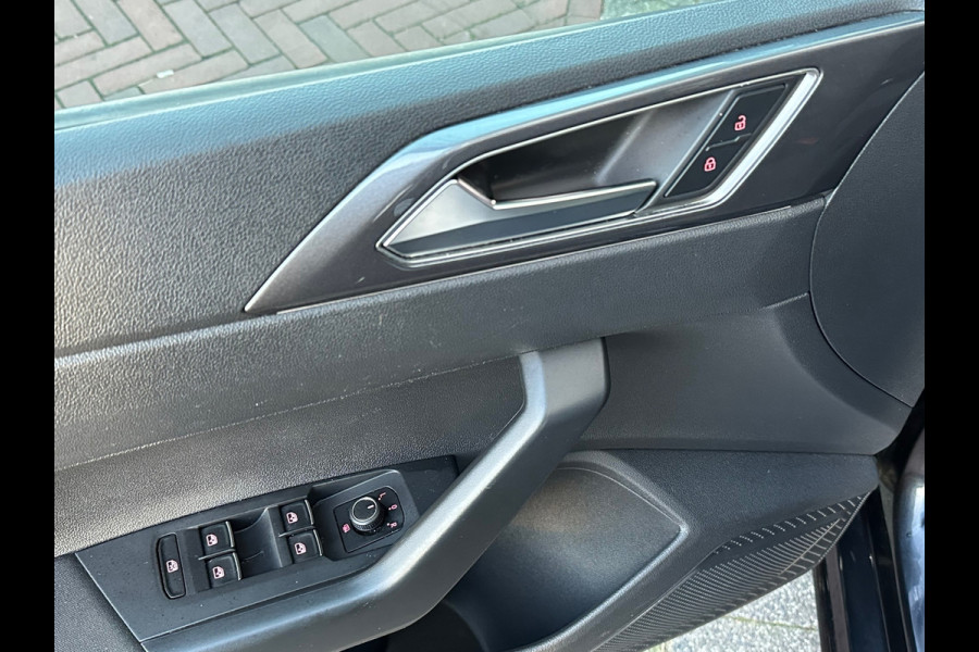 Volkswagen Polo 1.0 TSI Highline Automaat Navi Airco Xenon/Led