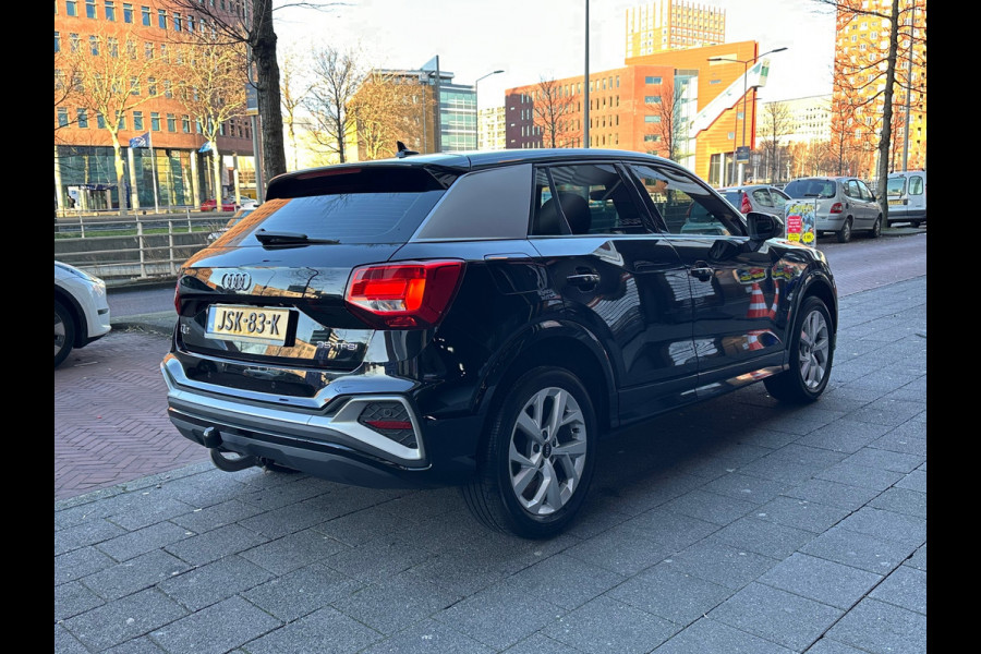 Audi Q2 35 TFSI Edition Automaat Navi Clima Camera
