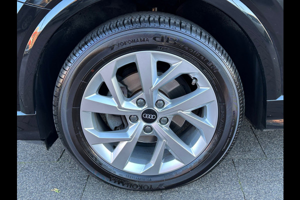 Audi Q2 35 TFSI Edition Automaat Navi Clima Camera