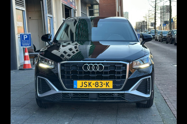 Audi Q2 35 TFSI Edition Automaat Navi Clima Camera