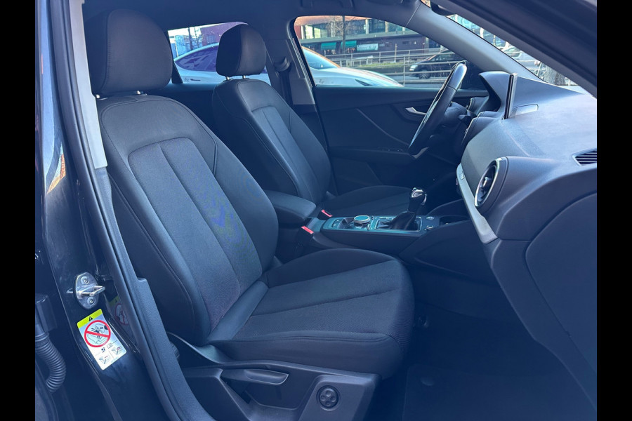 Audi Q2 35 TFSI Edition Automaat Navi Clima Camera