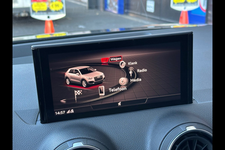 Audi Q2 35 TFSI Edition Automaat Navi Clima Camera