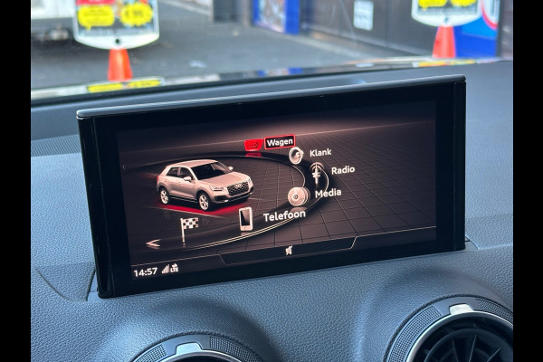 Audi Q2 35 TFSI Edition Automaat Navi Clima Camera