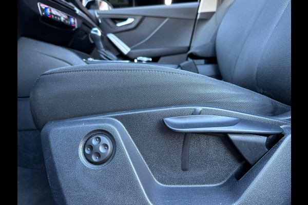 Audi Q2 35 TFSI Edition Automaat Navi Clima Camera