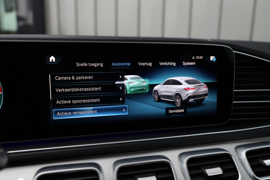 Mercedes-Benz GLE Coupé 350e AMG 4-Matic | 333PK | Luchtvering | Head-up | Burmester | Keyless-go | Sfeerverlichting | Multibeam | 2023.