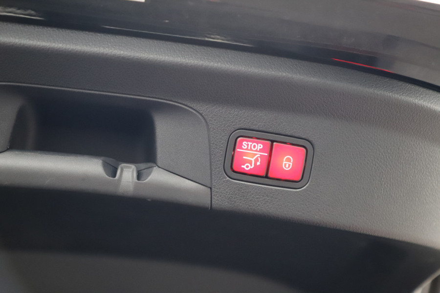 Mercedes-Benz GLE Coupé 350e AMG 4-Matic | 333PK | Luchtvering | Head-up | Burmester | Keyless-go | Sfeerverlichting | Multibeam | 2023.