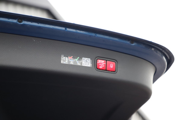 Mercedes-Benz GLC 400e AMG 4-Matic | 381PK | Massage | Achterasbesturing | Luchtvering | Head-up | Keyless-go | Burmester | Stoelkoeling | Trekhaa