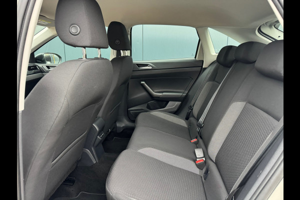 Volkswagen Taigo 1.0 TSI Automaat Life * Carplay * Airco * Adaptieve Cruise *