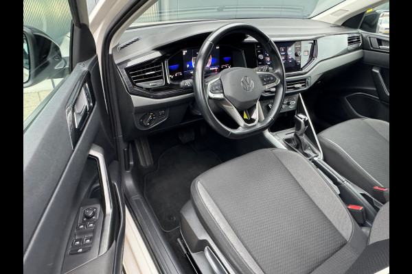 Volkswagen Taigo 1.0 TSI Automaat Life * Carplay * Airco * Adaptieve Cruise *