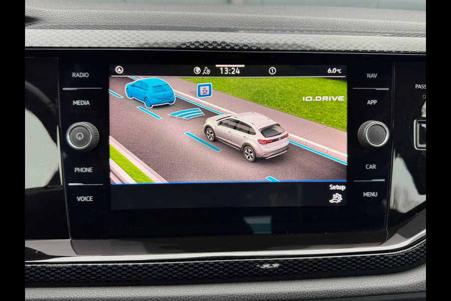 Volkswagen Taigo 1.0 TSI Automaat Life * Carplay * Airco * Adaptieve Cruise *