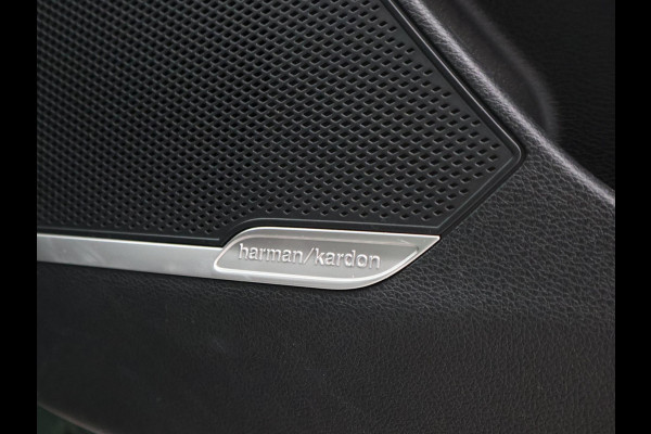 Kia Sportage 1.6 T-GDi PLUG-IN AWD GT-PLUSLINE 265 PK + LEDER | TREKHAAK | PANORAMA | CARBON | 360 CAMERA | HARMAN/KARDON