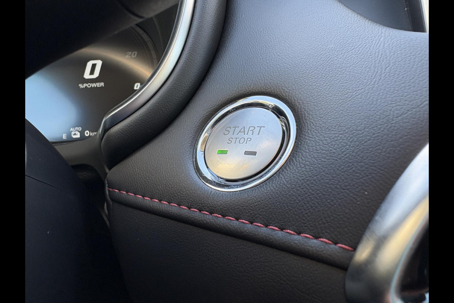 MG EHS 1.5 TGDI Luxury Plug-in Hybride 258pk | Adaptieve Cruise | Lederen Bekleding | Achteruitrijcamera | Navigatie | Elektrische Bestuurdersstoel