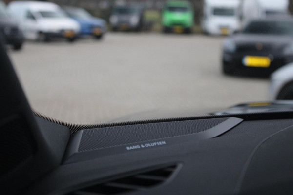 Audi Q3 45 TFSI e 245pk 3x S-Line | Pano | ACC | B&O | Matrix | Elek. Trekhaak