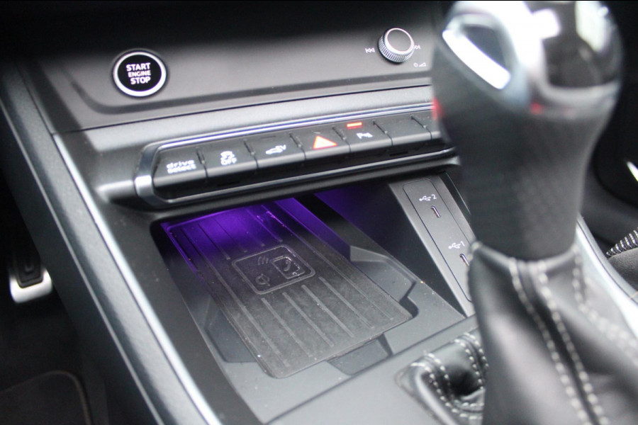 Audi Q3 45 TFSI e 245pk 3x S-Line | Pano | ACC | B&O | Matrix | Elek. Trekhaak