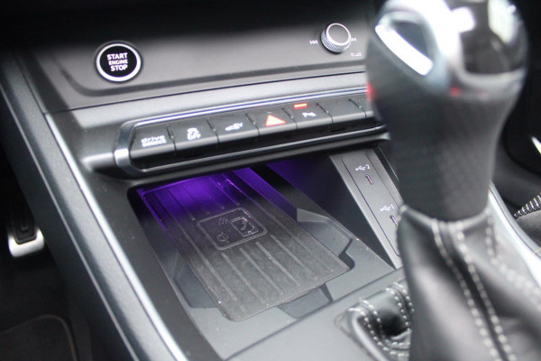 Audi Q3 45 TFSI e 245pk 3x S-Line | Pano | ACC | B&O | Matrix | Elek. Trekhaak