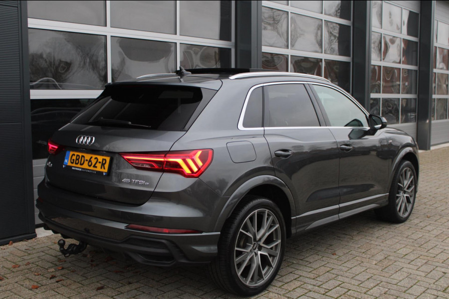Audi Q3 45 TFSI e 245pk 3x S-Line | Pano | ACC | B&O | Matrix | Elek. Trekhaak