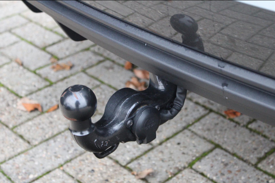 Audi Q3 45 TFSI e 245pk 3x S-Line | Pano | ACC | B&O | Matrix | Elek. Trekhaak