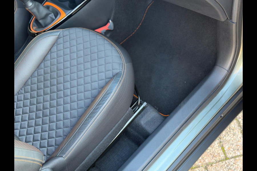 Toyota Aygo X 1.0 VVTi MT Limited 2022 NAVI CLIMA CAMERA NAP