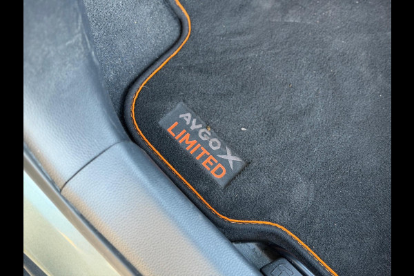 Toyota Aygo X 1.0 VVTi MT Limited 2022 NAVI CLIMA CAMERA NAP