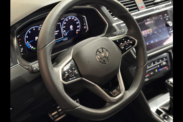 Volkswagen Tiguan 2.0 TSI R-Line Allspace | Pano | 7P | sfeerverlichting | camera | carplay