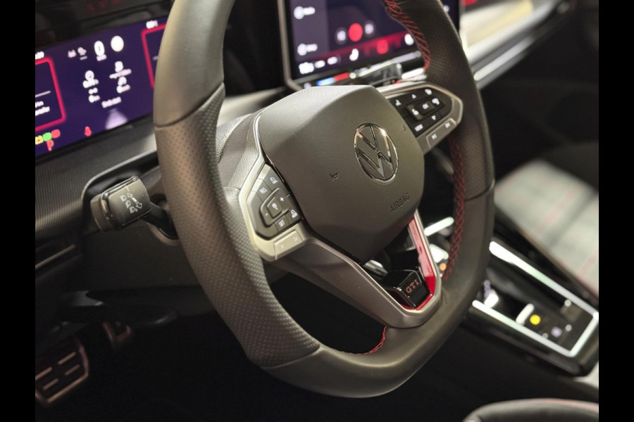 Volkswagen Golf 2.0 TSI GTI 8.5 Facelift | HUD | Harman/Kardon | Camera | Pano