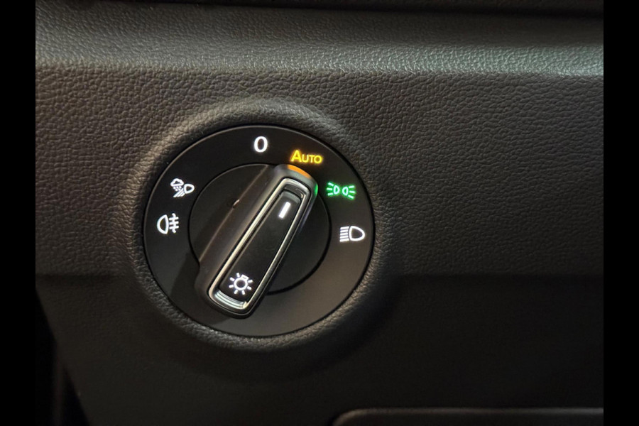 Volkswagen T-Roc 2.0 TSI 4Motion R | pano | keyless | Camera | CarPlay | ACC | stoel-/stuurverwarming