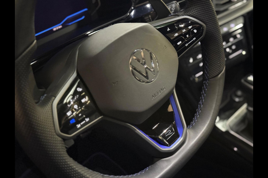 Volkswagen T-Roc 2.0 TSI 4Motion R | pano | keyless | Camera | CarPlay | ACC | stoel-/stuurverwarming