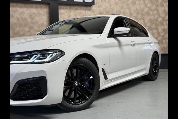 BMW 5 Serie 540 i High Executive | opendak | laser | keyless | memory seats