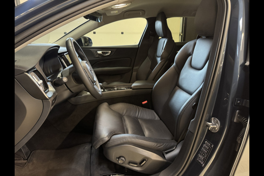 Volvo V60 2.0 B4 Plus Bright | Lederen sportstoelen | Camera | Carplay | Adaptive cruise | Stoelverwarming V+A | Full LED