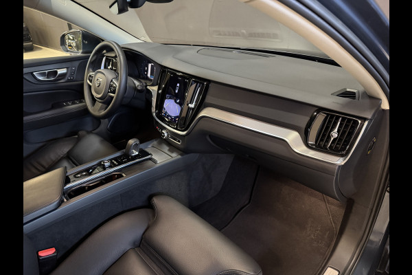 Volvo V60 2.0 B4 Plus Bright | Lederen sportstoelen | Camera | Carplay | Adaptive cruise | Stoelverwarming V+A | Full LED