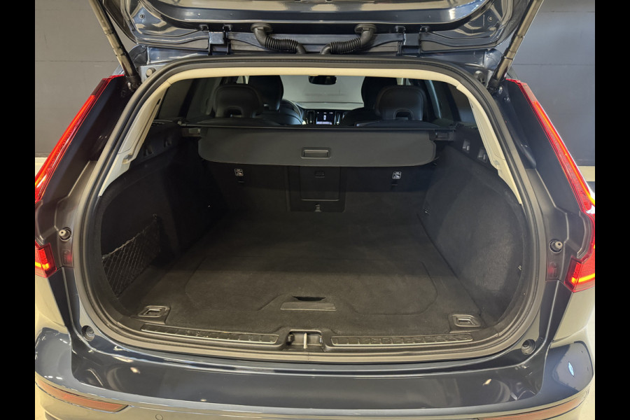 Volvo V60 2.0 B4 Plus Bright | Lederen sportstoelen | Camera | Carplay | Adaptive cruise | Stoelverwarming V+A | Full LED