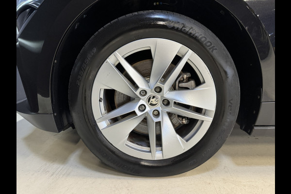 Škoda ENYAQ iV 80 | Sfeerverlichting | Camera | Carplay | Full LED | Stuurverwarming