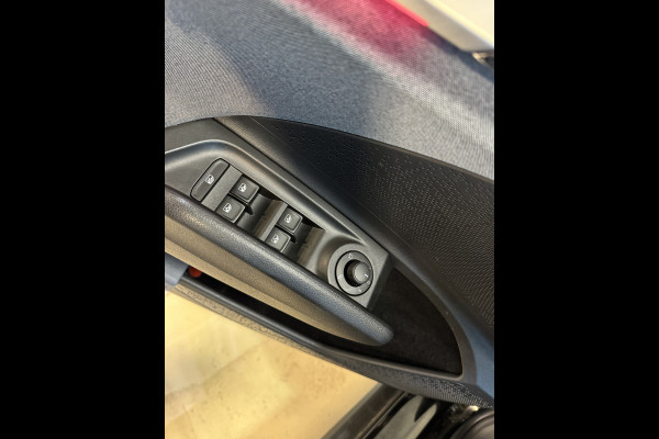 Škoda ENYAQ iV 80 | Sfeerverlichting | Camera | Carplay | Full LED | Stuurverwarming