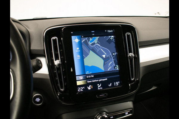 Volvo XC40 1.5 T4 Recharge Inscription Expression (APPLE CARPLAY,NAVI,LED,HARMAN/KARDON,SPORTSTOELEN,TREKHAAK,360 VIEW,CAMERA,PDC)
