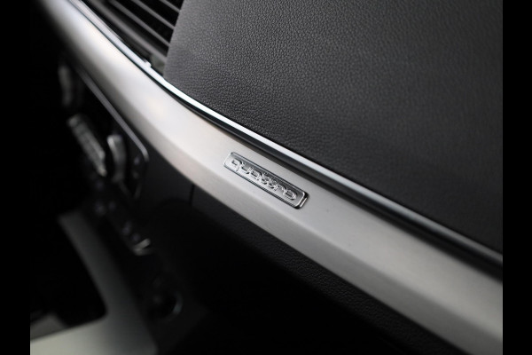 Audi Q5 Sportback 55 TFSI e S edition Competition 367pk | Panoramdak | Head Up Display | Luchtvering | B&O Audio | Verwarmbare voorstoelen | Trekhaak