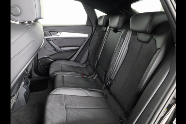 Audi Q5 Sportback 55 TFSI e S edition Competition 367pk | Panoramdak | Head Up Display | Luchtvering | B&O Audio | Verwarmbare voorstoelen | Trekhaak