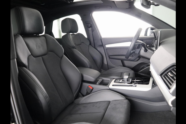 Audi Q5 Sportback 55 TFSI e S edition Competition 367pk | Panoramdak | Head Up Display | Luchtvering | B&O Audio | Verwarmbare voorstoelen | Trekhaak