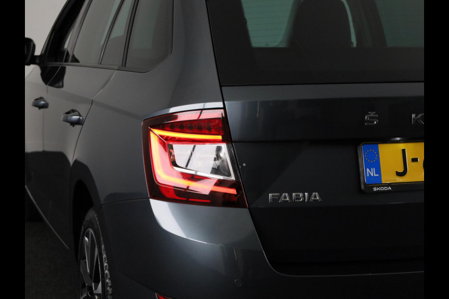 Škoda Fabia Combi 1.0 TSI Business Edition 95 pk | Navigatie via App | Parkeersensoren achter | Airco | Cruise control | Apple Carplay/Android Auto |