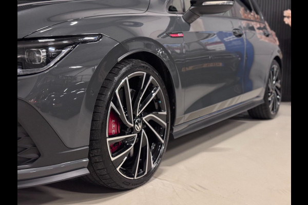 Volkswagen Golf 2.0 TSI GTI CLUBSPORT | PANO | IQ LIGHT | HARMAN KARDON | VOL!