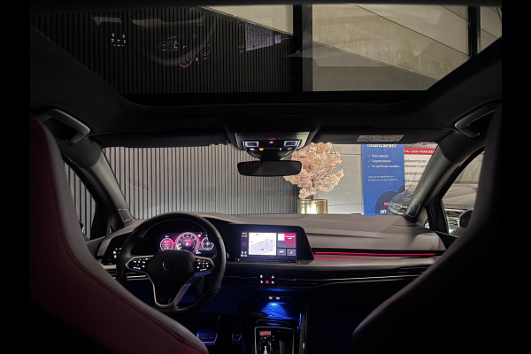 Volkswagen Golf 2.0 TSI GTI CLUBSPORT | PANO | IQ LIGHT | HARMAN KARDON | VOL!