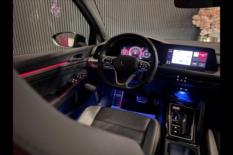 Volkswagen Golf 2.0 TSI GTI CLUBSPORT | PANO | IQ LIGHT | HARMAN KARDON | VOL!