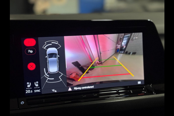 Volkswagen Golf 2.0 TSI GTI CLUBSPORT | PANO | IQ LIGHT | HARMAN KARDON | VOL!