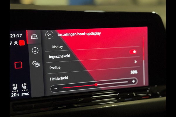 Volkswagen Golf 2.0 TSI GTI CLUBSPORT | PANO | IQ LIGHT | HARMAN KARDON | VOL!