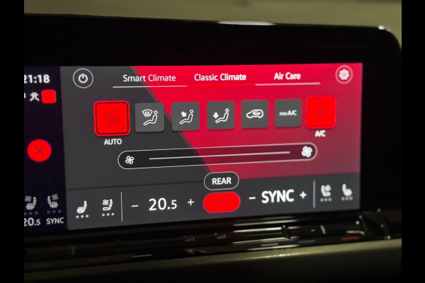 Volkswagen Golf 2.0 TSI GTI CLUBSPORT | PANO | IQ LIGHT | HARMAN KARDON | VOL!