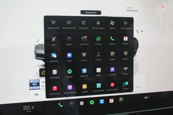 Tesla Model Y Performance AWD 75 kWh / Trekhaak / Autopilot / Panoramadak / Camera / 21'' / Keyless / Leder / Dodehoek / Navigatie / Stoelverwarming