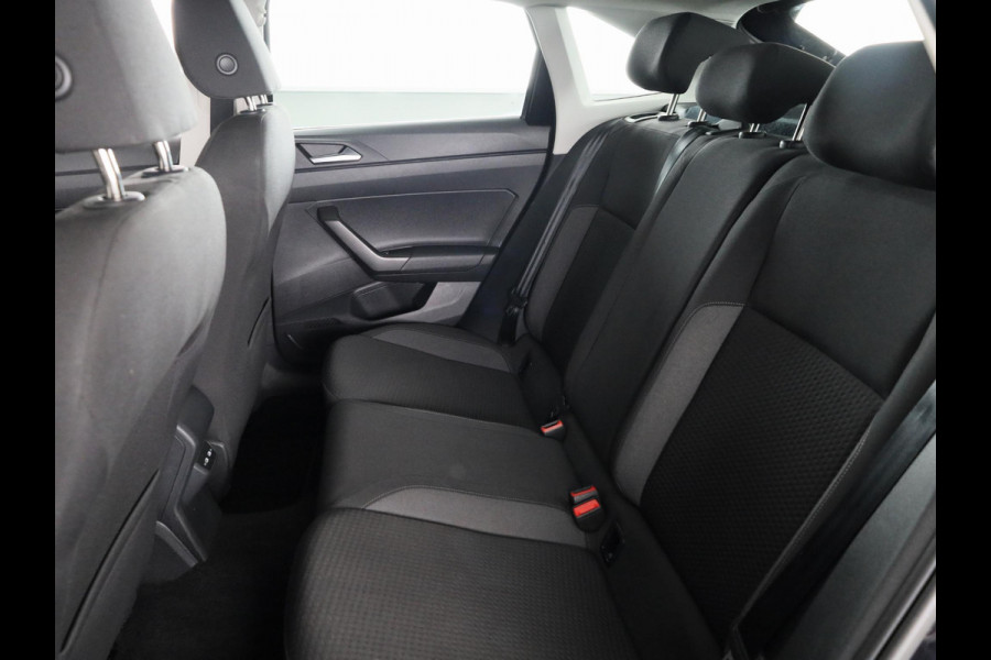 Volkswagen Taigo 1.0 TSI Life 95 pk | Verlengde garantie | Navigatie via App | Parkeersensoren | Adaptieve cruise control | LED koplampen | Autom. airco |