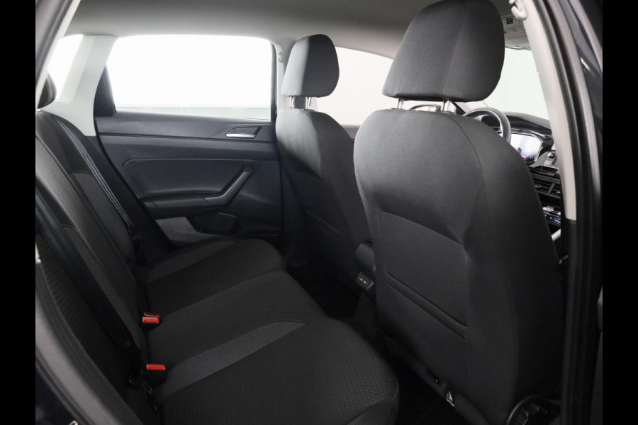 Volkswagen Taigo 1.0 TSI Life 95 pk | Verlengde garantie | Navigatie via App | Parkeersensoren | Adaptieve cruise control | LED koplampen | Autom. airco |