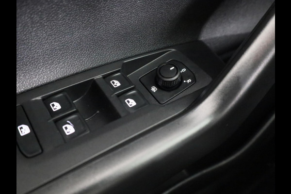 Volkswagen Taigo 1.0 TSI Life 95 pk | Verlengde garantie | Navigatie via App | Parkeersensoren | Adaptieve cruise control | LED koplampen | Autom. airco |