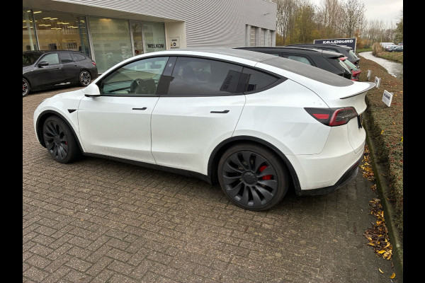 Tesla Model Y Performance AWD 75 kWh / Trekhaak / Autopilot / Panoramadak / Camera / 21'' / Keyless / Leder / Dodehoek / Navigatie / Stoelverwarming